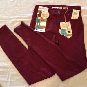 “WannaBettaButt? YMI” Skinny Jeans, Size 3